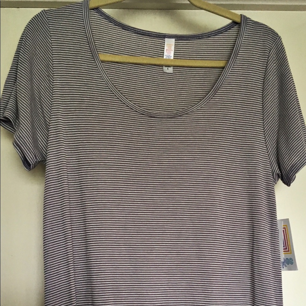 LuLaRoe NWT S Classic Tee ~ tan & white ribbed ~